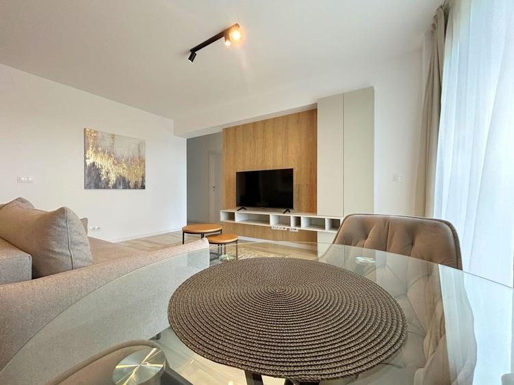 3 camere, mobilat si utilat, cu parcare, in complexul Denya
