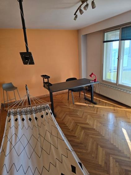 OCAZIE! APARTAMENT PE 2 NIVELE SAGUNA