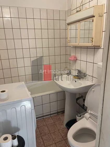 APARTAMENT 3 CAMERE -IANCU DE HUNEDOARA/ LANGA GUVERN - 5