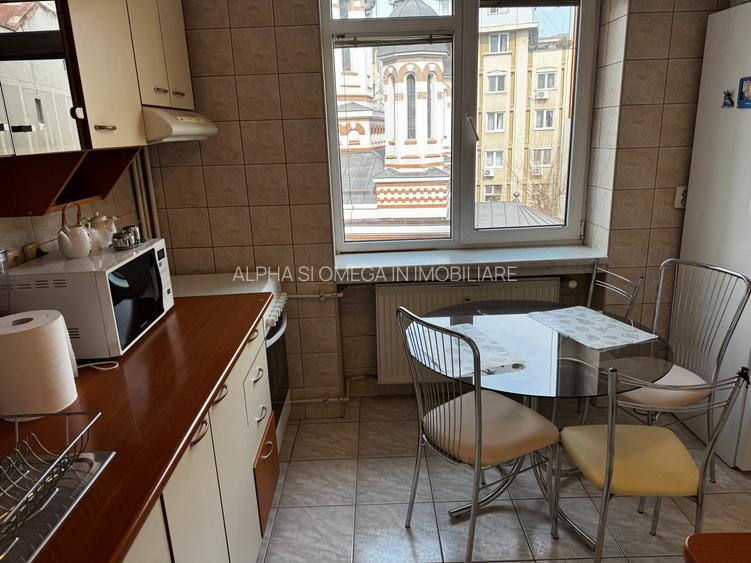 Apartament cochet in bloc din 1980 - 14