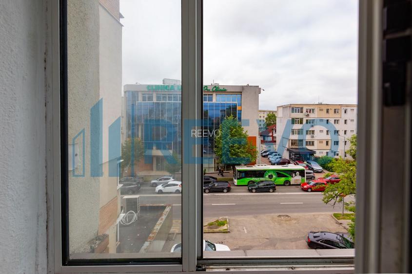 Apartament 4 camere, Ultracentral Bacau - 9