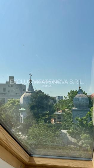 UNIVERSITATE - Batistei - Vanzare MANSARDA in VILA  Interbelica ! - 8