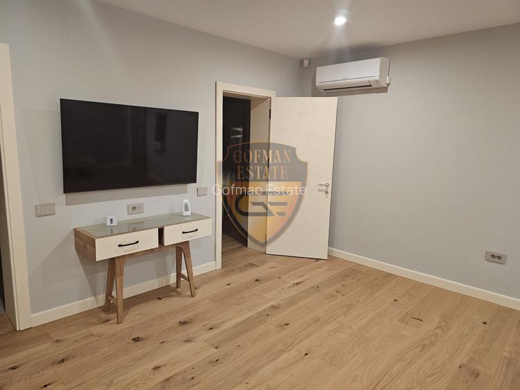 Vila 5 camere Faleza Nord S+P+1E+M, 440mp utili 290mp teren panouri fotovoltaice - 19