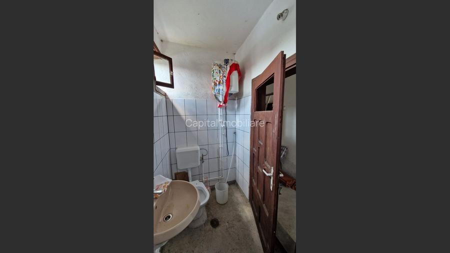 Casă cu 4 camere si 2 garaje de vanzare, Baia Sprie, Comision 0% - 6