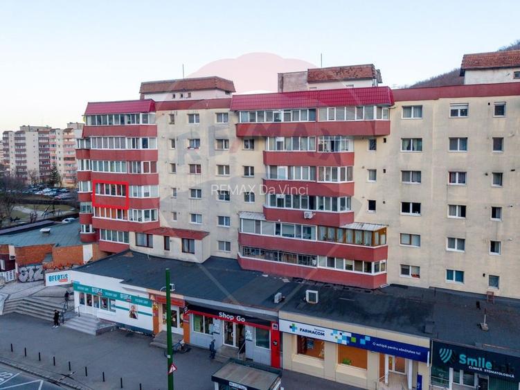 Garsonieră de vânzare mobilată și utilată Răcădău - Brașov - 14