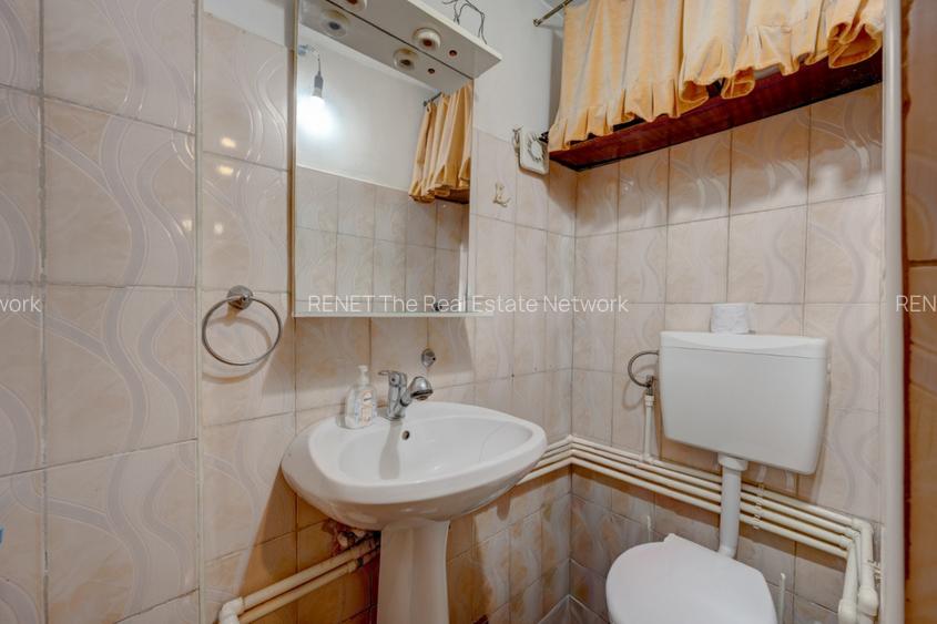 CAROL - REGINA MARIA, CASA 63 MP! - 10