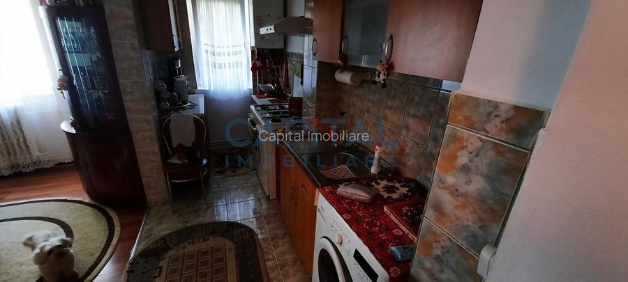 Vanzare apartament cu 3 camere decomandat, zona Big, Manastur, Cluj-Napoca - 2