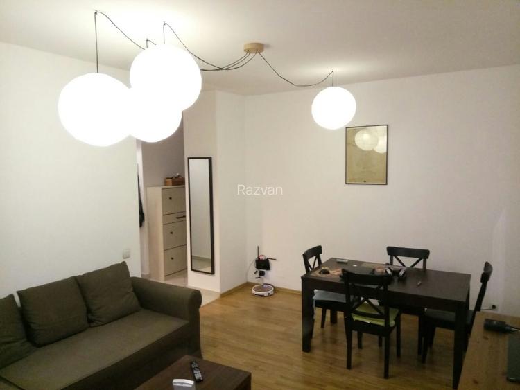 Vand apartament 3 camere Damaroaia Jiului zona linistita - 10