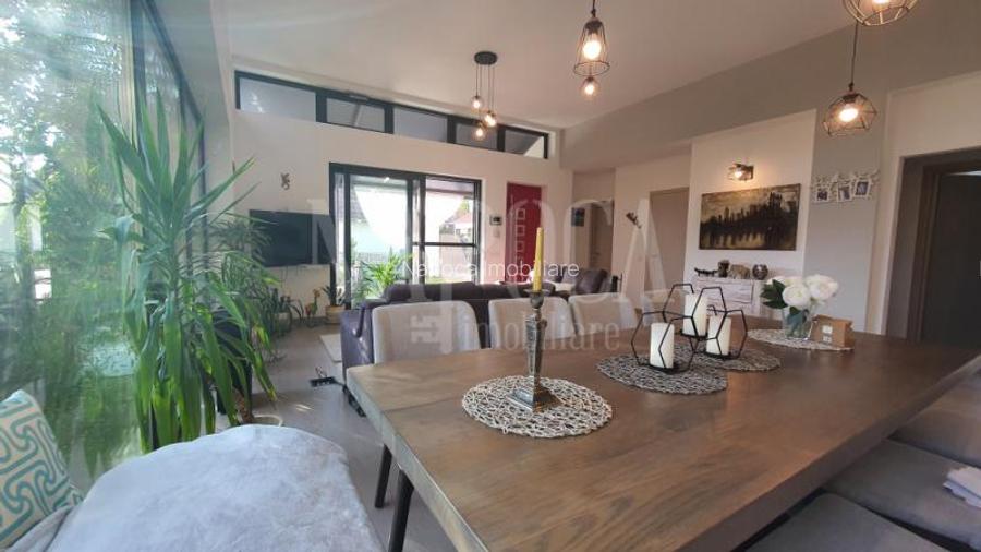 Casa 7 camere de vanzare in Dealuri Oradea, Oradea - 2