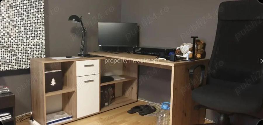 Teiul Doamnei | 4 Camere | Balcon | Decomandat |   - 4