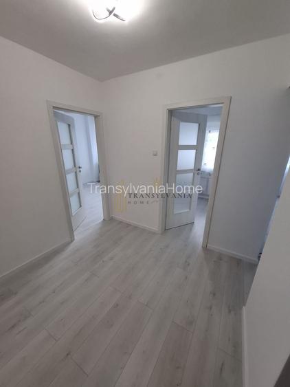 Apartament 2 camere, decomandat - 4