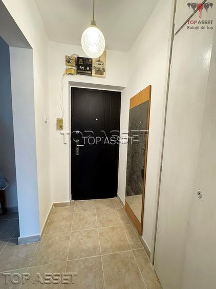 Doamna Ghica aproape de parc - 9