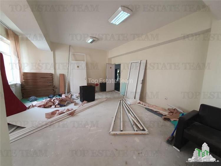 Spatiu Ultracentral 37 birouri in curs de apartamentare Constanta - 20
