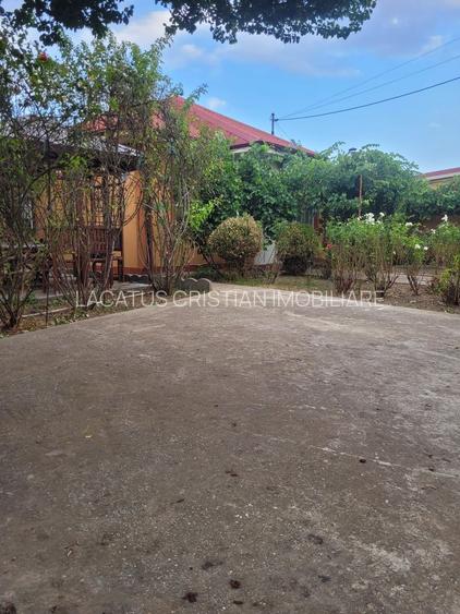 CASA SUPERBA 4 CAMERE ZONA VALU LUI TRAIAN 933MP - 28