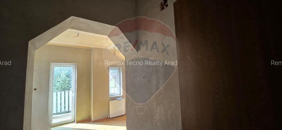 Casă la gri P+M cu anexă – oportunitate unică în Chișineu-Criș! - 27