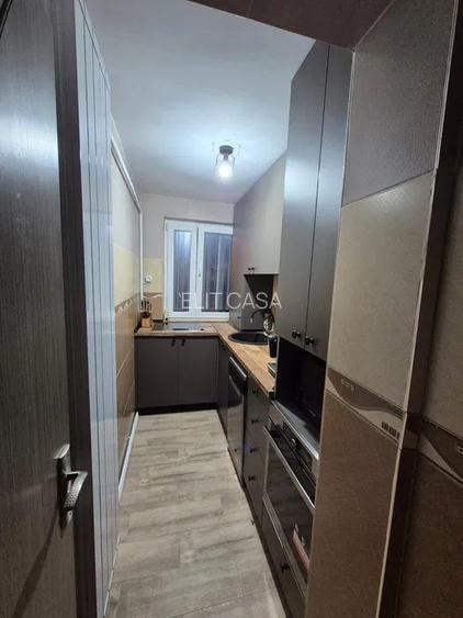 Apartament cu 2 camere, zona Alexandru cel Bun - 5