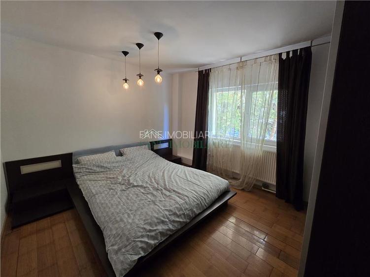 Inchiriez apartament spatios 2 camere parter Nerva Traian - 6