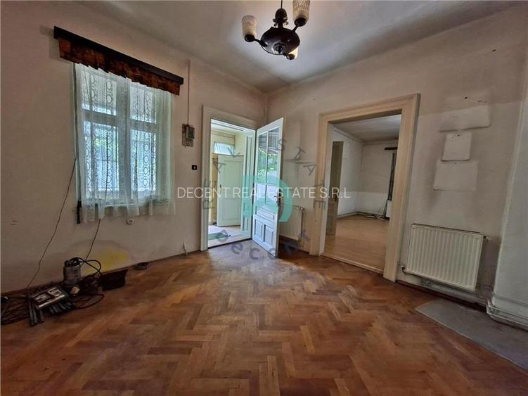 Casa De Mijloc, singur in curte, Brasov - 23