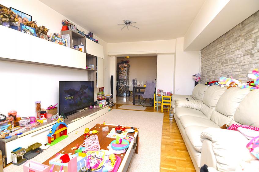 VANZARE APARTAMENT 3 CAMERE UNIRII – PIATA ALBA IULIA - 5