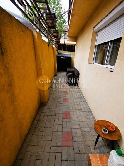2 camere decomandat - 77mp(44mp+33mp curte proprie) - zona CUG - 8