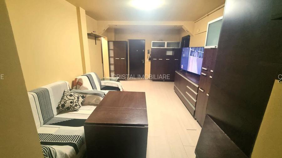 Vanzare Apartament 2 Camere Stradal pe Bd. Mircea Voda - 3