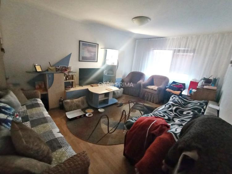 Apartament 3 camere DECOMANDAT, Nicolina 2, etaj 2, suprafata generoasa! - 3