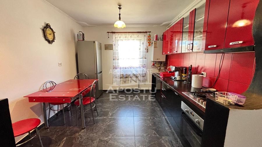 Apartament cu 3 camere in zona Girocului, centrala termica, balcon - 2
