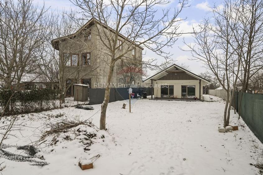 Casă / Vilă cu 4 camere de vânzare - 26