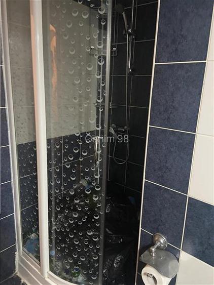 Apartament 4 camere , zona centrala - Inspectoratul Scolar ,suprafata 109 mp , e - 18