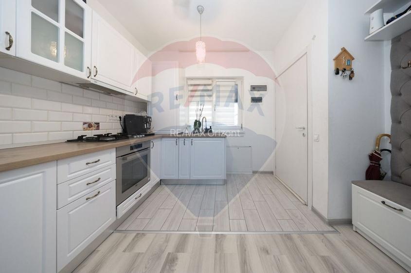 Studio cu curte proprie și parcare, mobilat, Sânpetru – 38 mp - 2