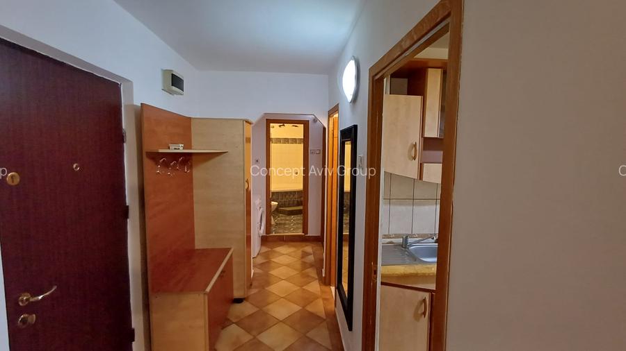 Apartament 2 camere, str. Dunavat, et. 3/4 - 15