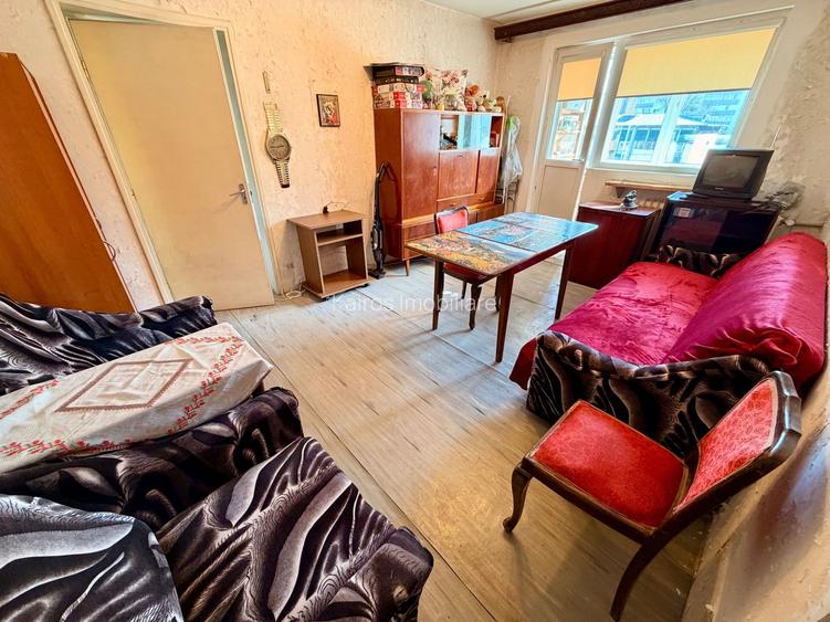 Apartament 2 camere cu balcon-Drumul Taberei 35- Metrou în fața bloc - 4