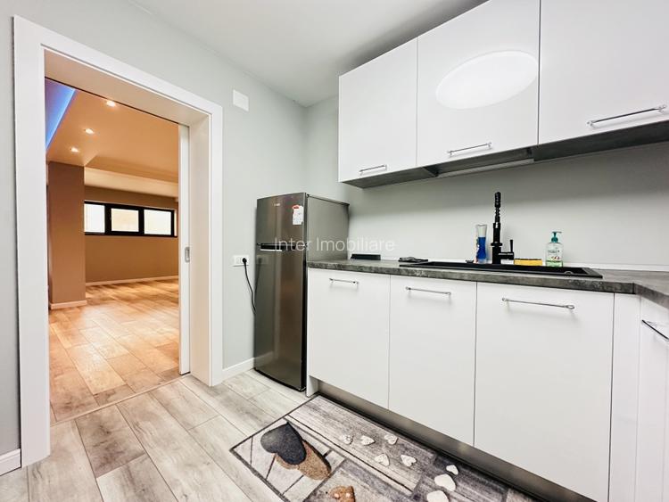 Vila 5 camere, 236 mp, 754 mp teren, OVIDIU, cod 161723 - 26