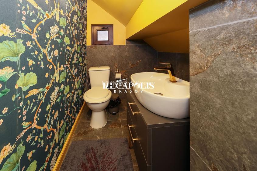 Pensiune/Vilă de vânzare în Bran | 8 camere | 180 mp - 17