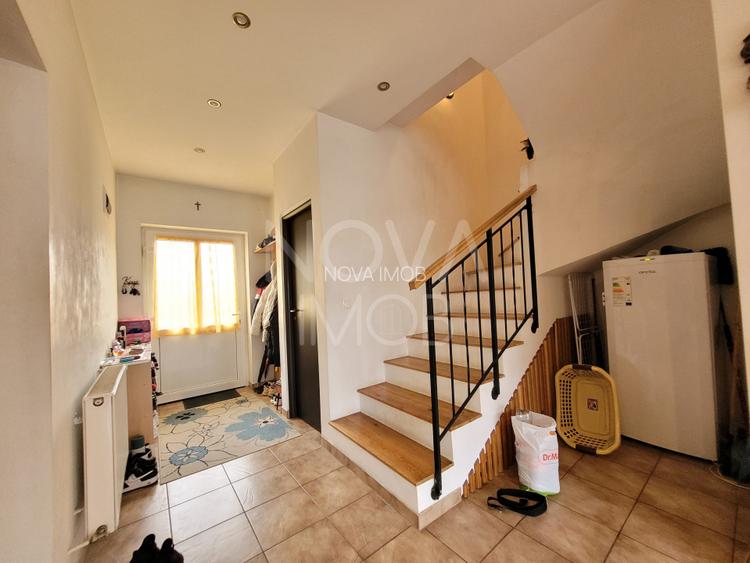 Casa tip duplex cu garaj si deschidere la 2 strazi - 16