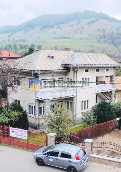 VILĂ + teren de vanzare – BICAZ-CHEI - 13