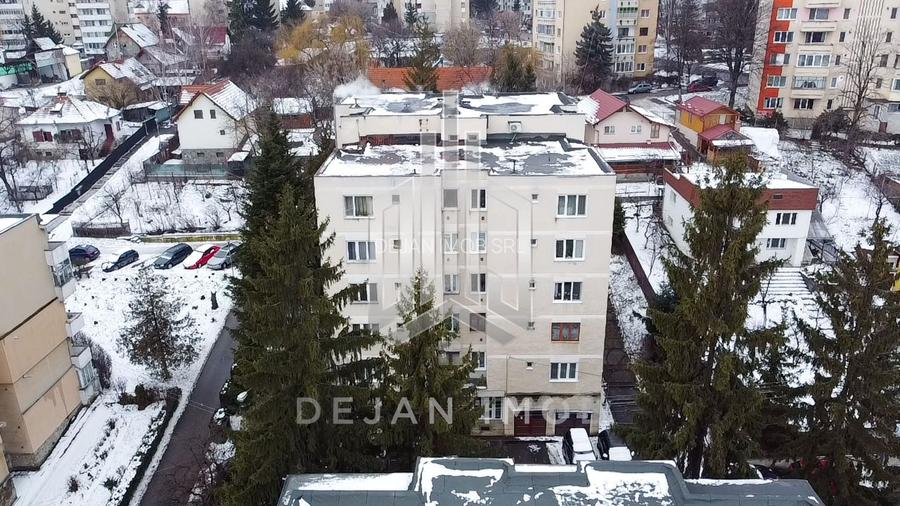 Apartament cu 3 camere | Etaj 3 | Zona Simeria - 12