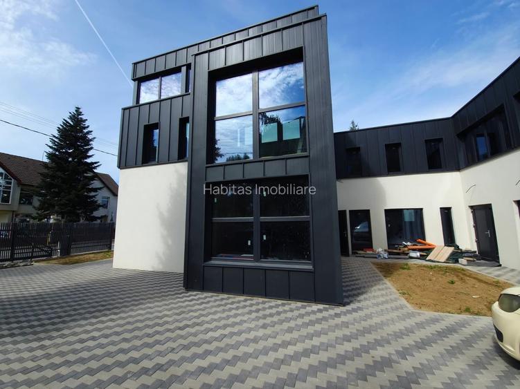 Cladire ideala pentru birouri, clinica, gradinita, 338mp,  6 parcari - 2