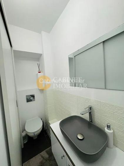 3 Camere Decomandat + 2 Bai - Etaj Intermediar - Zona Frumoasa - 5
