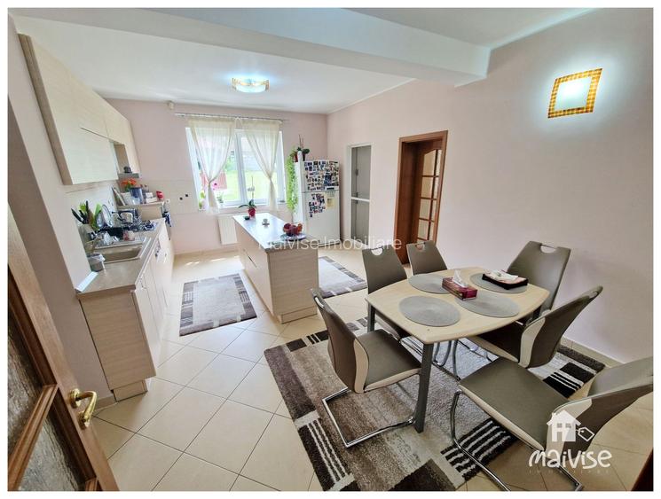 Vila superba cu garaj si  teren 1500 mp, Covasna - 4