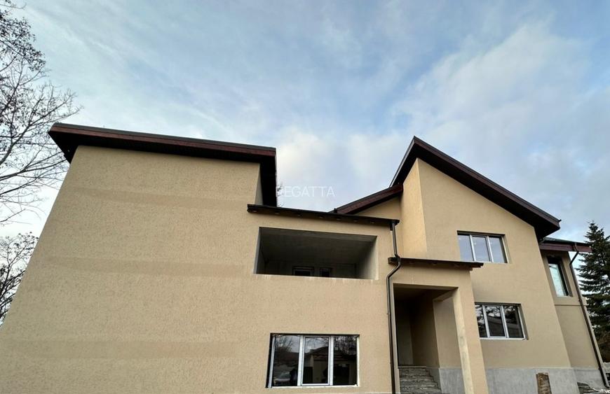 Vila Ghermanesti cu piscina, casa secundara, zona de petreceri si deschidere lac - 8