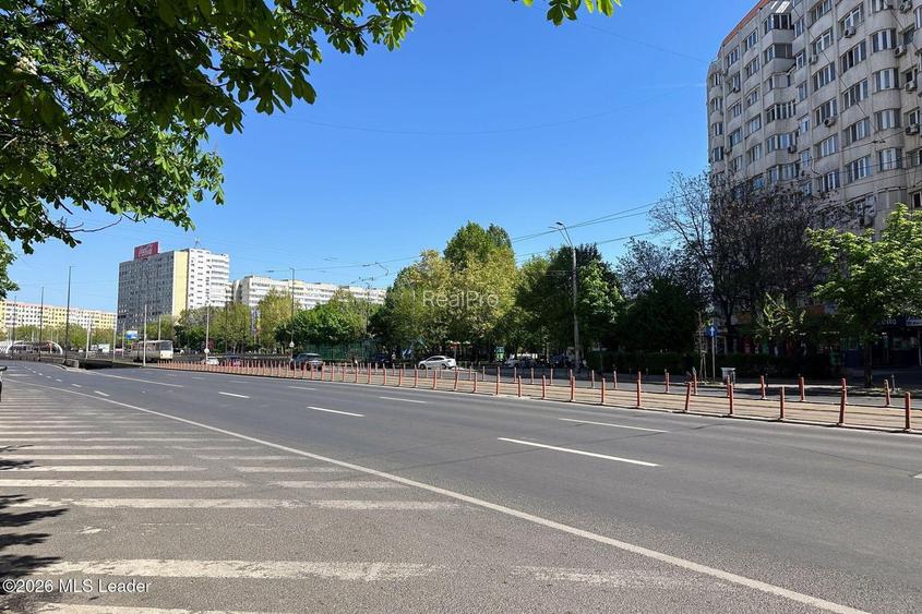 Obor langa metrou, 3 camere 77.35 mp total, anvelopat, creditabil - 17