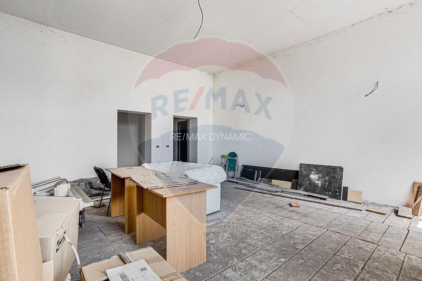 Apartament ultracentral 62 mp cu 2 ferestre spre bulevard - 7