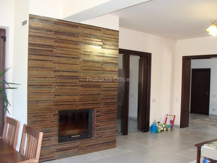 Casa ideală pentru cei care aleg rafinamentul și independența energetică - 7