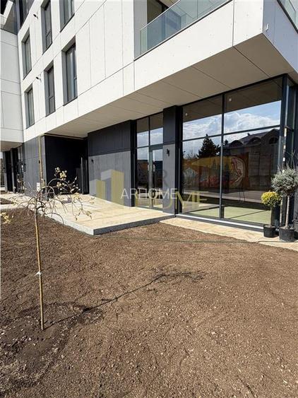 Spatiu comercial parter de bloc, Ploiesti, Albert. - 2