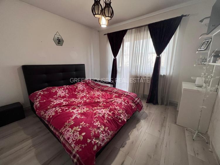 Apartament 4 camere,et 3, zona Liceul Auto - Deva - 11