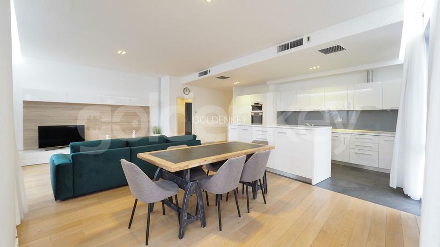 Apartament modern cu 5 camere | vedere spre lac | 2 garaje - 5