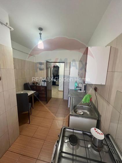 Apartament 2 camere în zona Comisariat - 11