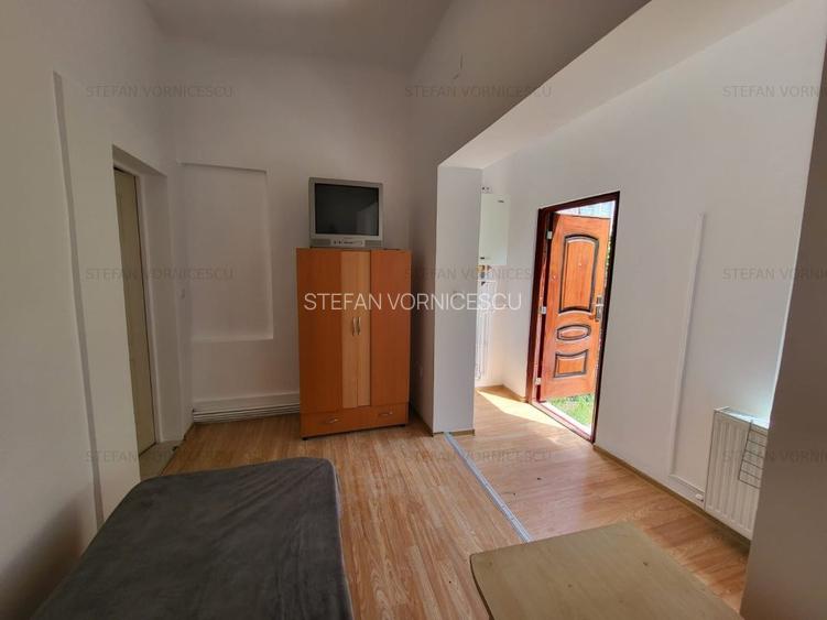 Casa pentru Investitie compartimentata in 5 apartamente - 10