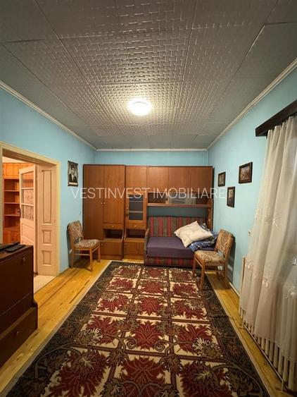 Casa de vanzare zona Velenta - 3
